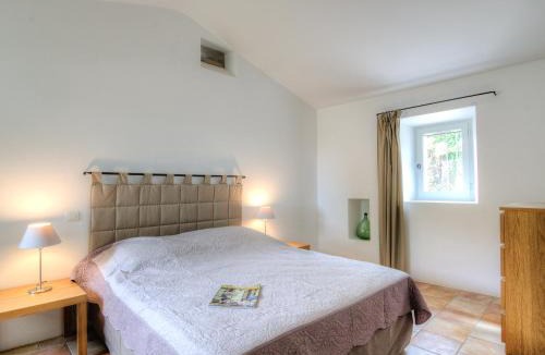 Bonnieux House | Holiday Home Gite Curel by Interhome