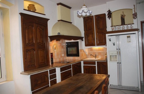 Avignon House | Holiday Home 'Le Mas Des Fleurs' with Private Pool, Private Terrace and Wi-Fi