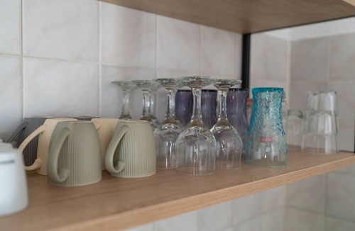 Valras-Plage House | Holiday Home 'Maison De Pecheur, la Rose Des Vents' with Terrace & Wi-Fi