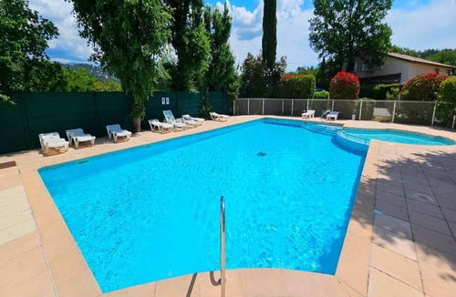 Tourrettes House | Holiday Home near Lake Saint-Cassien