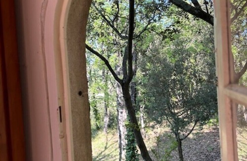 Bonnieux House | Holiday Home 'Orangerie' with Mountain View, Shared Terrace and Wi-Fi