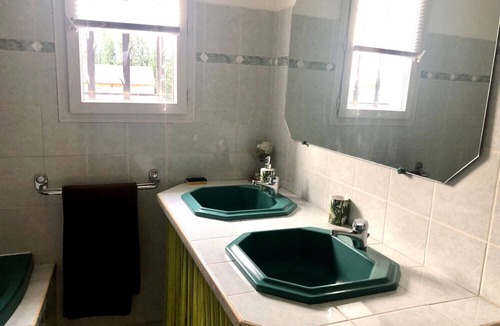 Salon-de-Provence Villa | Holiday house in Salon-de-Provence, Private pool