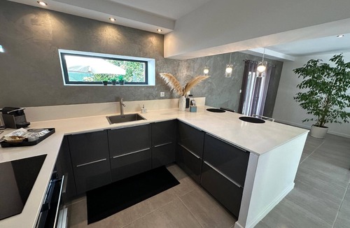 Istres House | Holiday house Istres for 1 - 2 persons with 1 bedroom - Holiday house