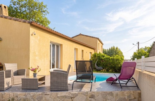 Saint-Genies-de-Malgoires Villa | Homerez - Villa in Saint-Geniès-de-Malgoirès