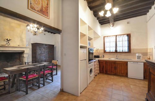Saintes-Maries-de-la-Mer House | Homerez - House near Saintes-Maries-de-la-Mer