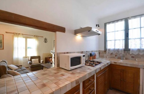 Saintes-Maries-de-la-Mer House | Homerez - House near Saintes-Maries-de-la-Mer