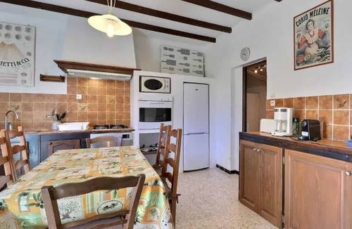 Saintes-Maries-de-la-Mer House | Homerez - House near Saintes-Maries-de-la-Mer