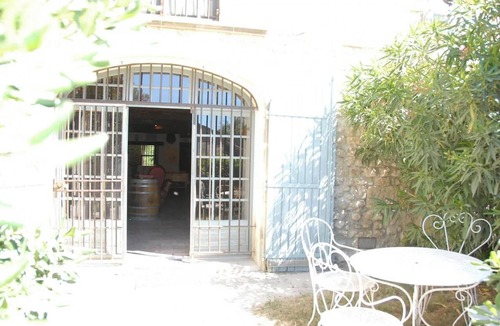Saintes-Maries-de-la-Mer House | Homerez - House near Saintes-Maries-de-la-Mer