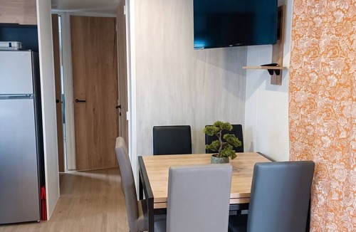 Canet-Plage House | Homerez - Bungalow in Canet-en-Roussillon