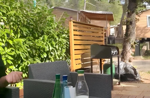 Nans-les-Pins House | Homerez - Bungalow in Nans-les-Pins