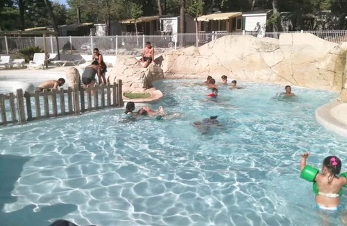 Nans-les-Pins House | Homerez - Bungalow in Nans-les-Pins