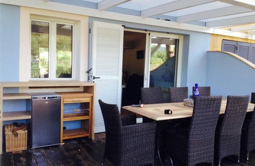 Cogolin House | Homerez - Charming House in Cogolin, Shared Pool