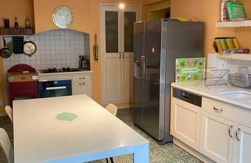 Cavaillon Villa | Homerez - Elegant Villa in Cavaillon with Private Pool