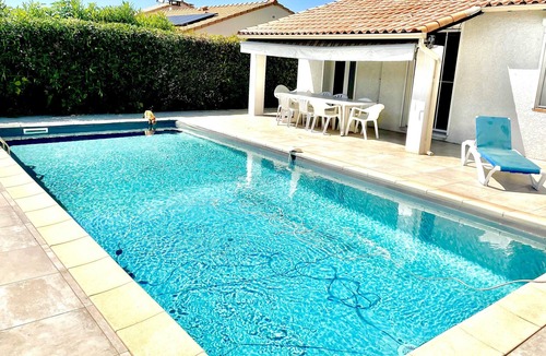 La Calmette House | Homerez - House for 3 ppl. with swimming-pool, garden and terrace at La Calmette