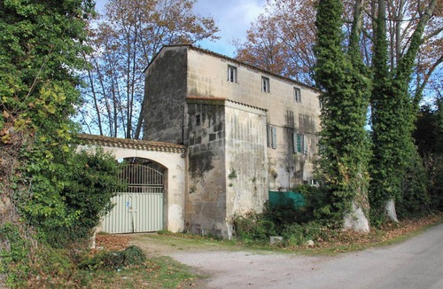Costieres House | Homerez - House in Nîmes