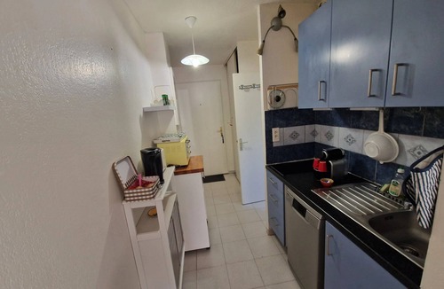 Aix-en-Provence Apartment | Homerez - Studio in Aix-en-Provence