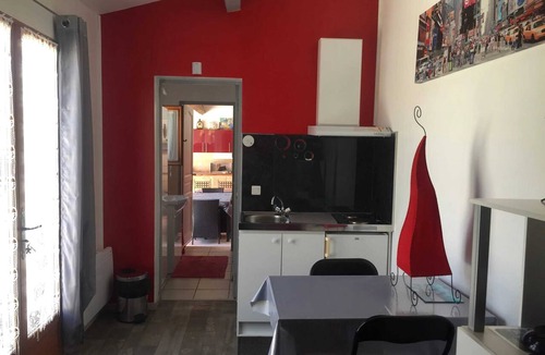 Sernhac Apartment | Homerez - Studio in Sernhac