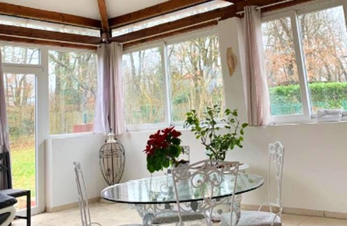 Tourrettes Villa | Homerez - Villa for 8 ppl. with swimming-pool, garden and terrace at Tourrettes