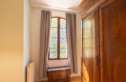 Albaron Villa | Homerez - Villa in Arles
