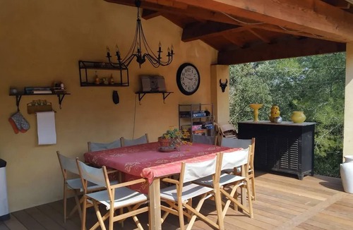 Collias Villa | Homerez - Villa in Collias