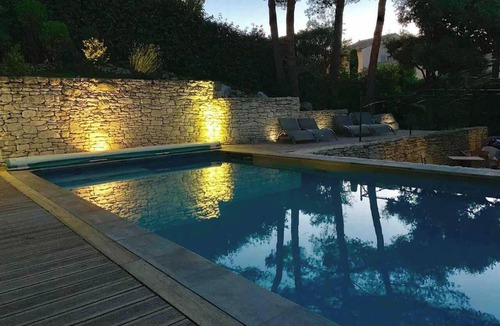 Pont Royal Villa | Homerez - Villa in Mallemort