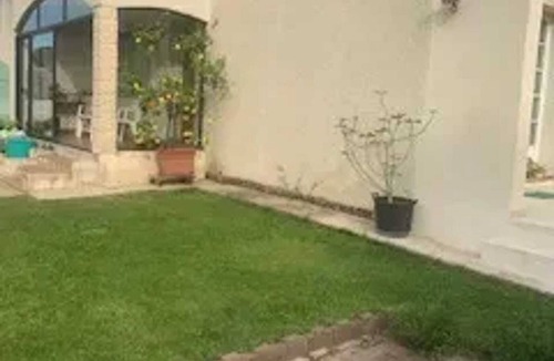 Milhaud Villa | Homerez - Villa in Milhaud