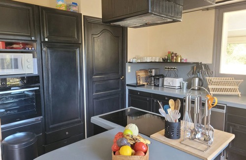 Rognes Villa | Homerez - Villa in Rognes