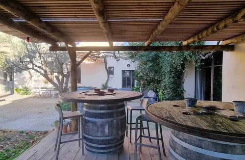 Saint-Gilles Villa | Homerez - Villa in Saint-Gilles with Pool