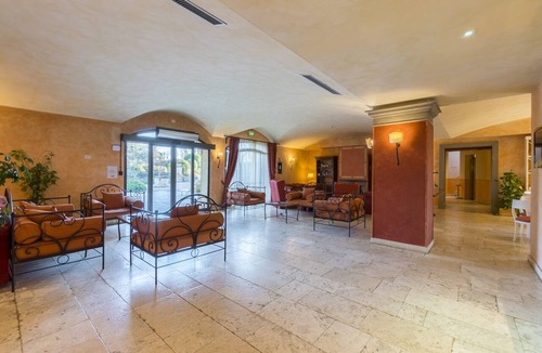 Tavarnelle Val di Pesa Hotel | Hotel Borgo di Cortefreda Relais