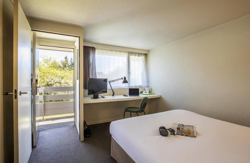 Caissargues Hotel | Hotel Campanile Nîmes Sud - Caissargues