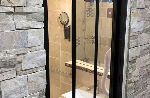 Saint-Etienne-de-Tinee Hotel | Hotel Chastellares