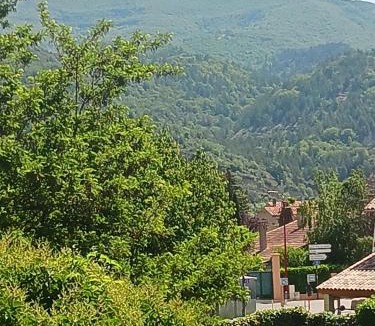 Chateau-Arnoux-Saint-Auban Hotel | Hotel Du Lac