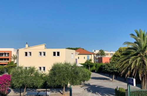 Villeneuve Loubet Beach Hotel | Hotel l'Etape