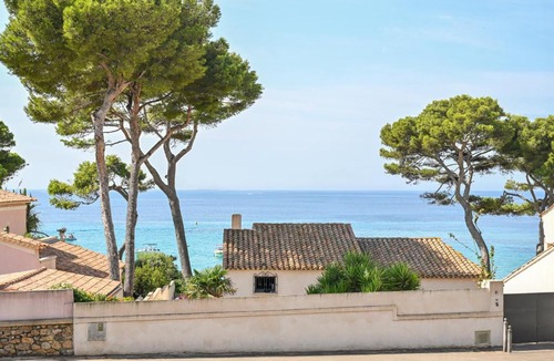 Carry-le-Rouet Hotel | Hotel La Tuiliere