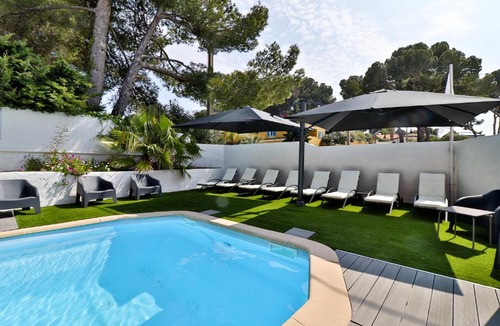 Carry-le-Rouet Hotel | Hotel La Tuiliere