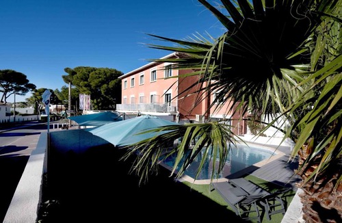 Carry-le-Rouet Hotel | Hotel La Tuiliere