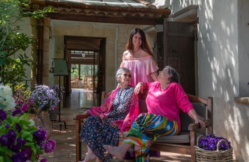 Saint-Paul-de-Vence Hotel | Hotel Les Messugues