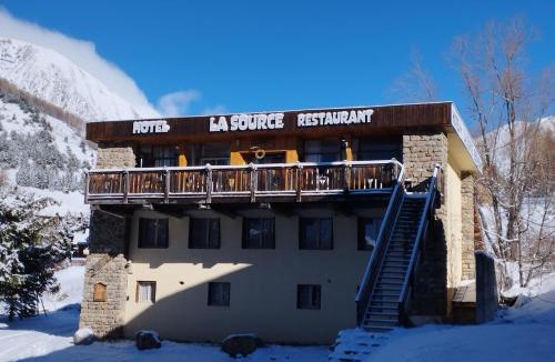 Allos Hotel | Hotel Restaurant La Source