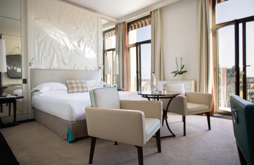Saint-Jean-Cap-Ferrat Hotel | Hotel Royal-Riviera