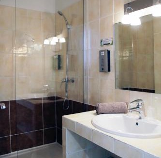 Cavaillon Hotel | Hotel Toppin