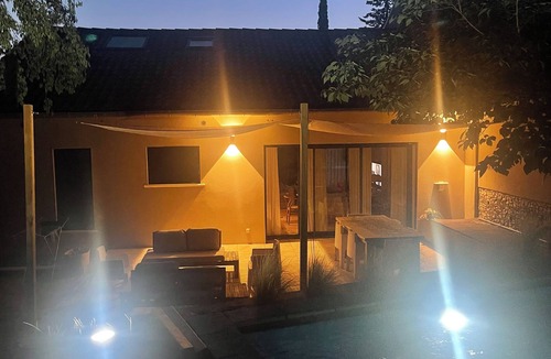 Quartier des Espesses House | House between town and garrigue