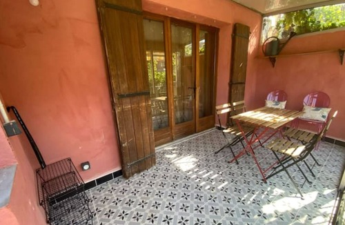 Apt House | House, Downtown, 6 beds, terrace & parking