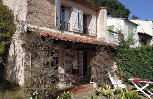 Guerrevieille House | House