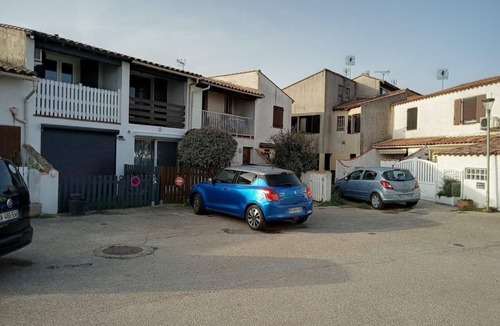 Saintes-Maries-de-la-Mer House | House "PleinSoleil" in Camargue