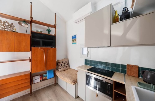 Roucas-Blanc House | house near prophete beach marseille
