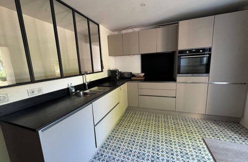 Saint-Barnabe House | House Near town center (20' Vieux Port)/residential area/Swimming pool