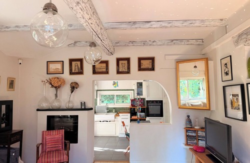 St.-Remy-de-Provence Villa | HOUSE OF 3 BEDROOMS 10 MIN WALK FROM THE CENTER OF SAINT REMY DE PROVENCE