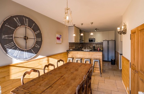 Maillane House | House Provencal Stone Charm 5 Min St Remy de Provence for 8 to 10 people.