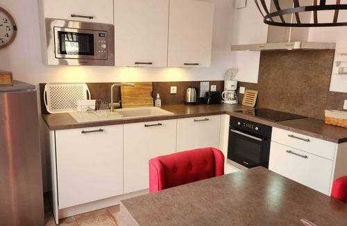 Collioure House | House T3 *, typical and quiet area, patio sea view, air conditioning, parking and wiFi