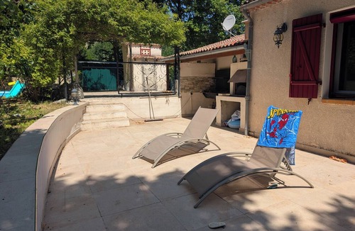 Chateauneuf-de-Chabre House | House with a large garden and outdoor kitchen, 5 minutes from the Méouge Gorges